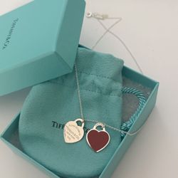 NEW Tiffany & Co RTT Red Enamel Small Double Heart Tag Pendant Sterling Silver Necklace