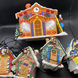 Mickey’s Clockshop. Christmas
