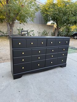 Black Dresser