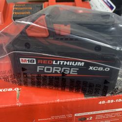 Milwaukee Forge 8.0 M18 Battery with Rapid Charger 