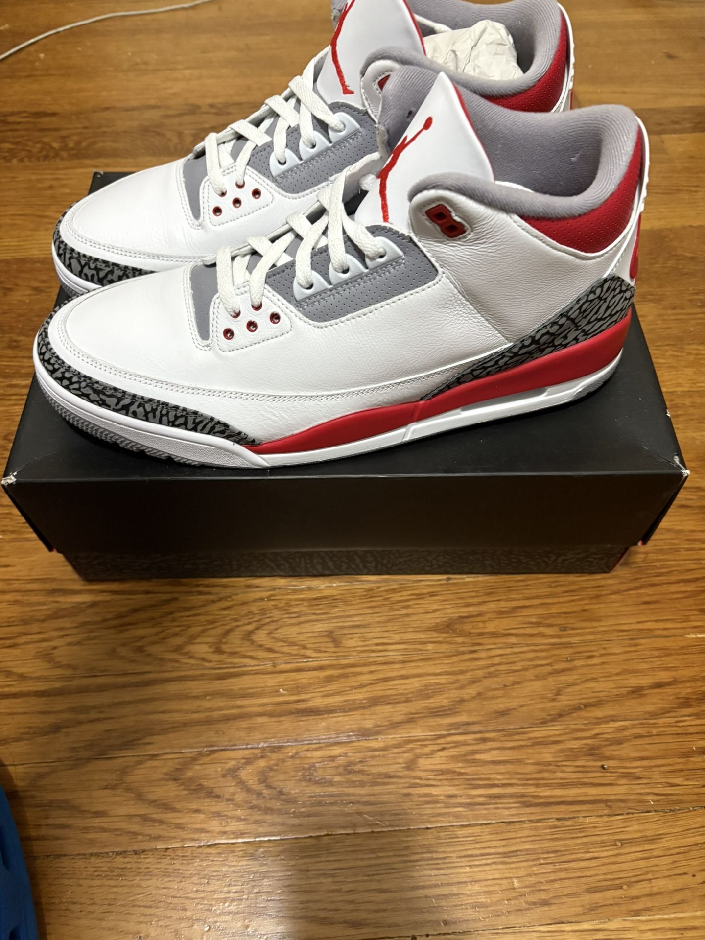 Jordan 3 Retro Fire Red (2022)
