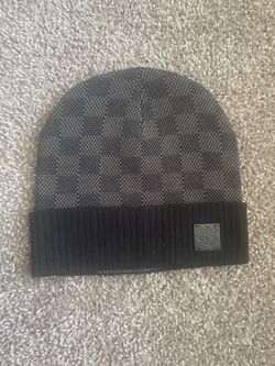 Black Lvv Beanie 