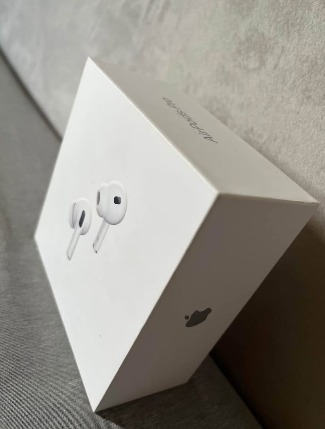 Apple AirPods Pro 2 With Noise Cancellation