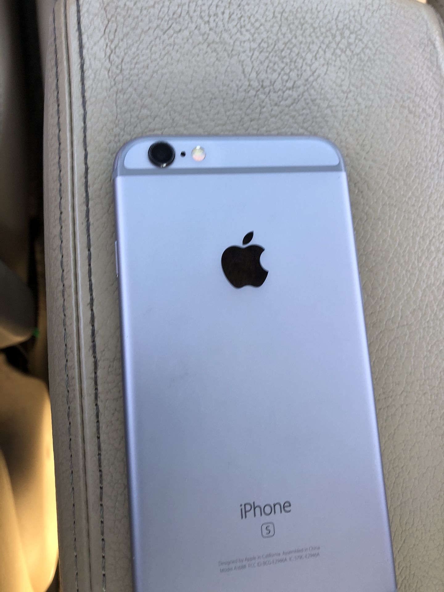 iPhone 6s 32gigs need gone today