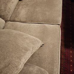 Sofa & Couch