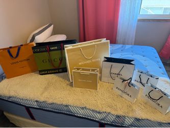 Gift bags Gift bags