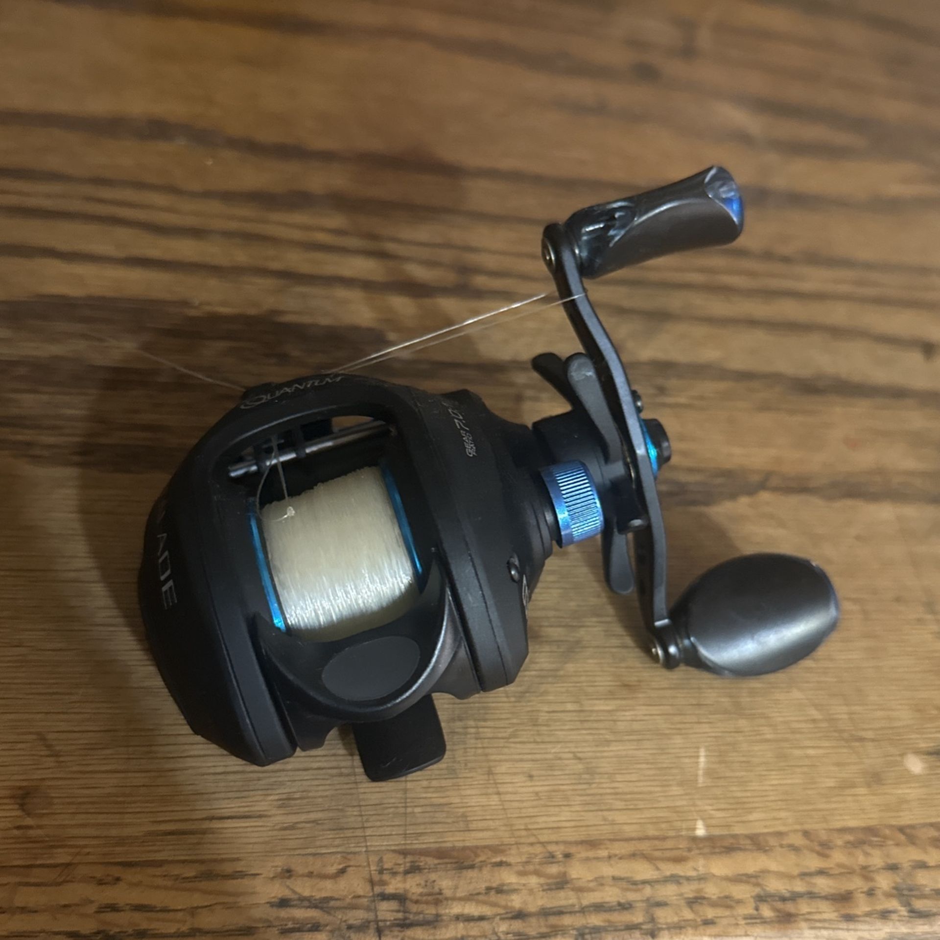 Quantum Escalade Baitcasting Reel Aluminum ESC100H