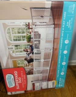 BABY GATE PLAY YARD
