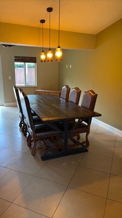 Dining Set **MOVING SALE, MUST GO**