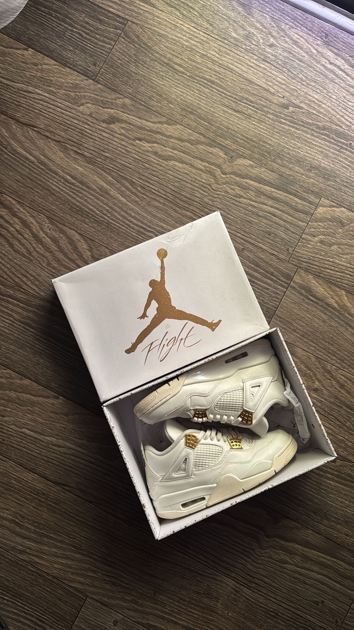Jordan 4s “gold Metallic”