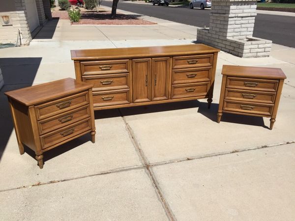 White Furniture Co Butternut Wood mid century Bedroom Set ...