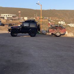 Overland Trailer. $4000