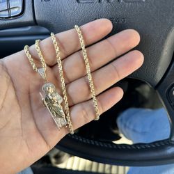 14k Gold 22” Rope Chain + 14k Gold Sanjudas Combo
