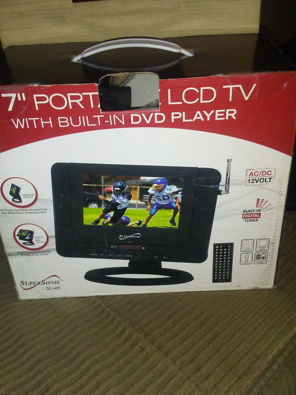 7 portable LCD TV with built in DVD Player for Sale in Las Vegas, NV -  OfferUp
