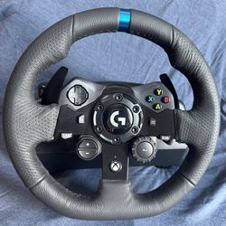 Logitech - G923 Racing Wheel And Pedals
