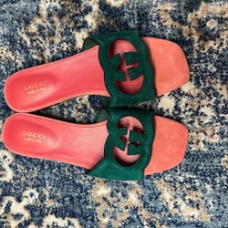 Gucci Slides 