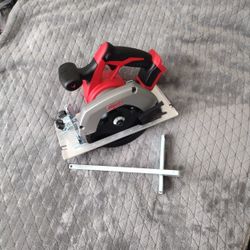 Milwaukee M18 Circular Saw Brand NEW 18V  2630-20