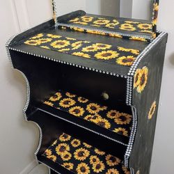 Sunflower Custom Made 3 Shelf w/ Mirror Vanity