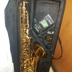 Cecilio Tenor Saxophone (Like New)