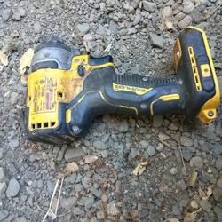 Dewalt