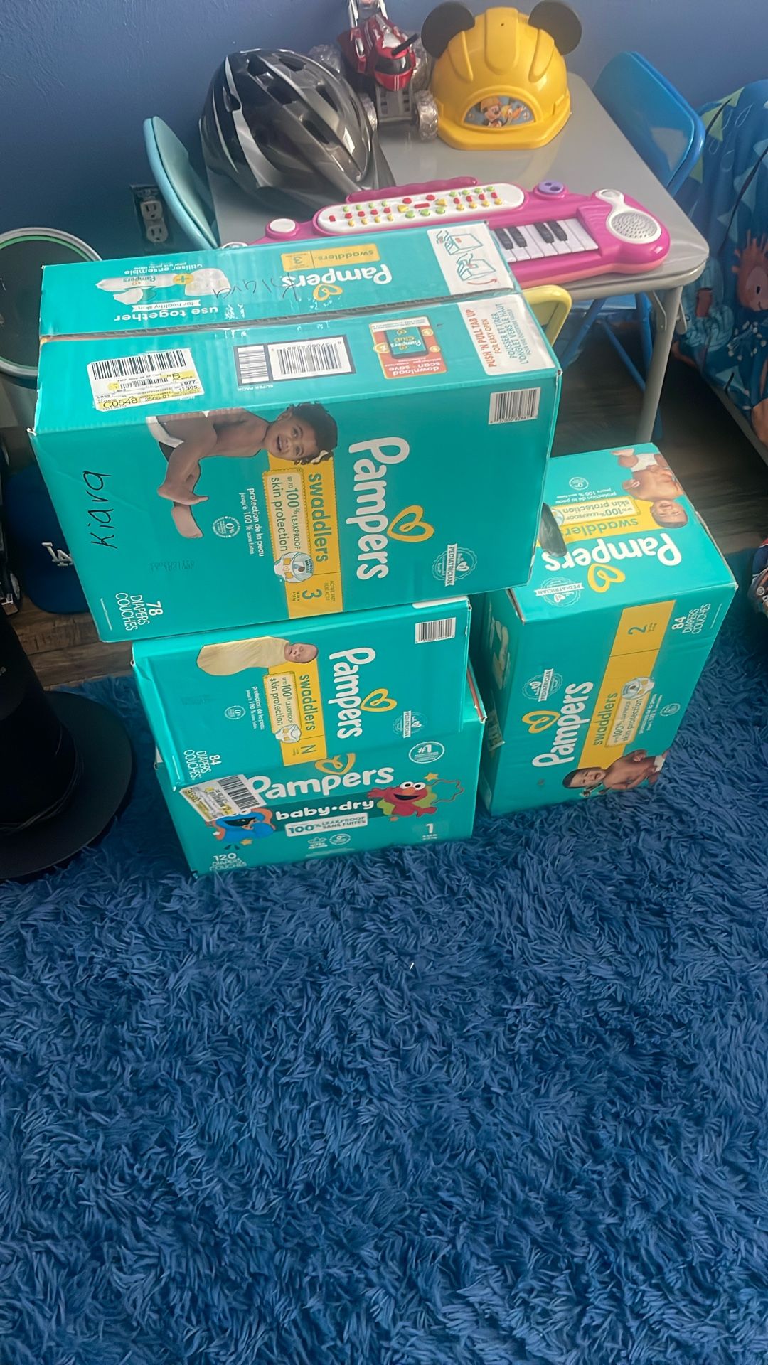 Pampers