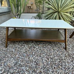 Barely used Coffee and Side Table