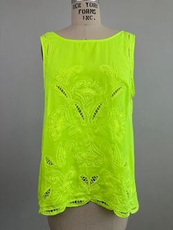 Esley High Low Neon Green Embroidered Sleeveless Tunic Top Open Back Size Medium