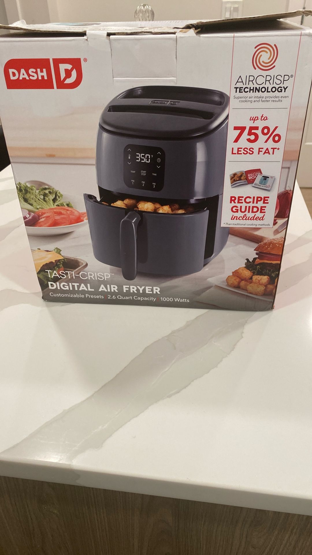 Dash Compact Air Fryer – Like New