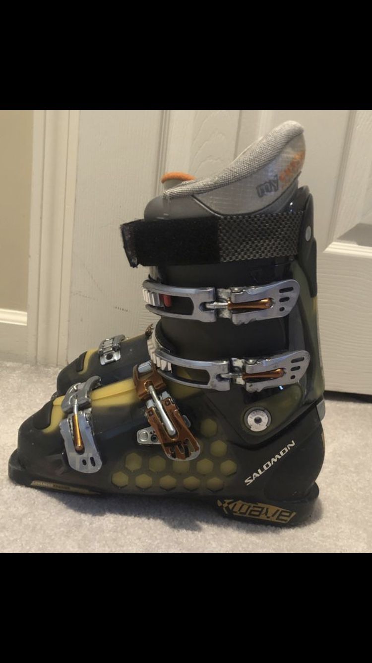 Salomon X Wave 9.0 Ski Boot - Size 26 (Men’s 9) - Good Condition