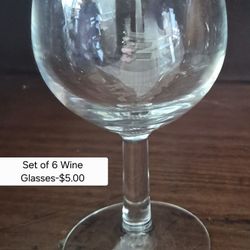 6  Wine Glasses In Box