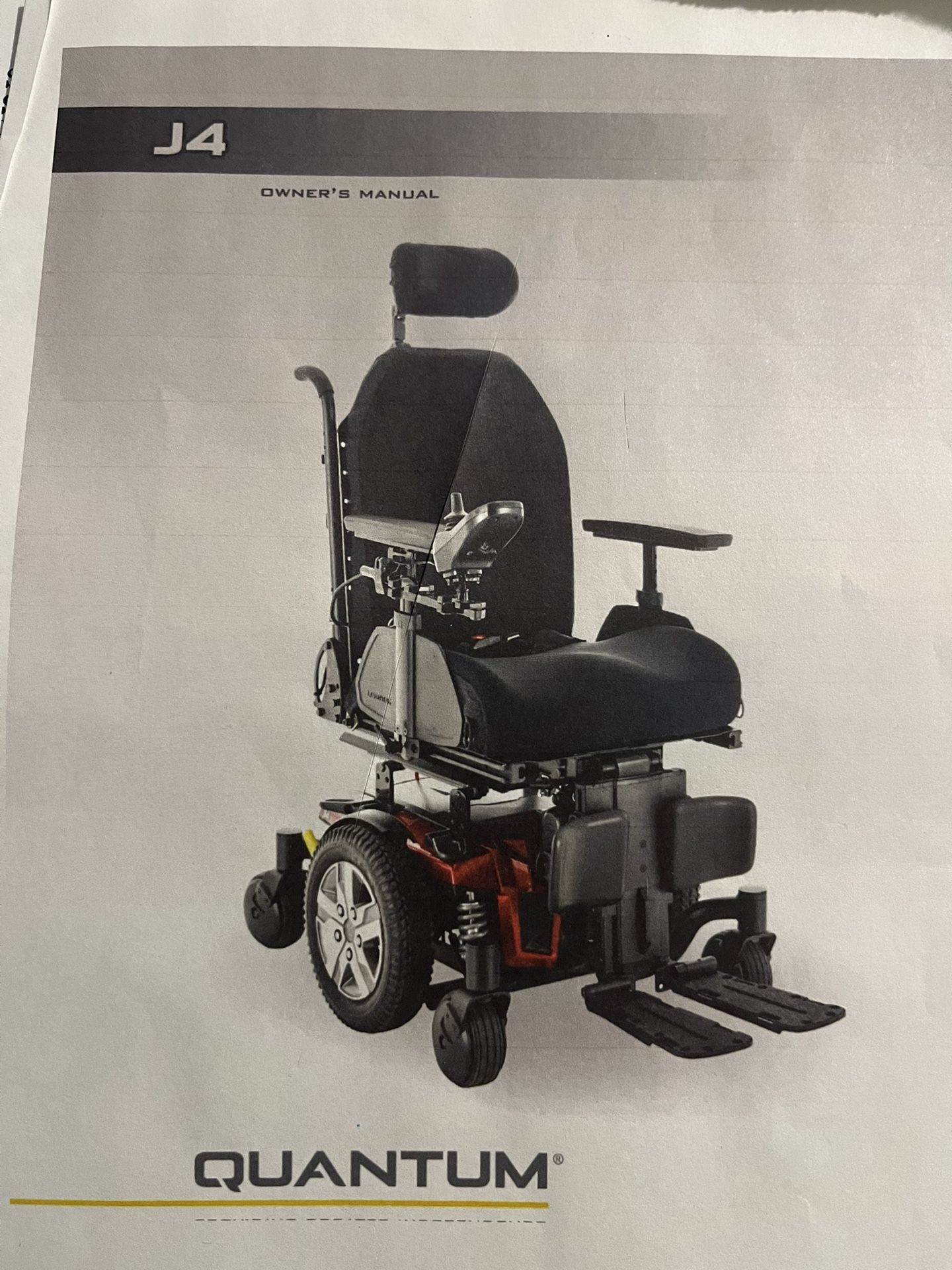 2022 Quantum J4 Electric Wheelchair 🦽