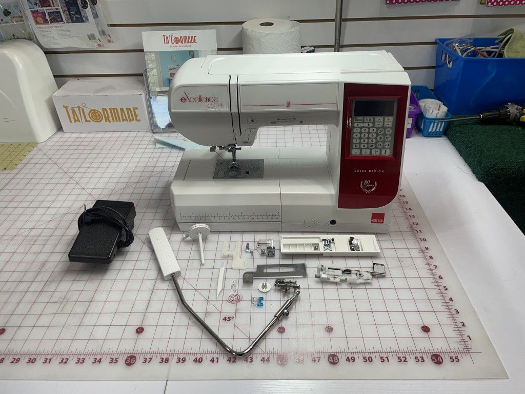 Elna 680 plus computerized sewing machine floor model