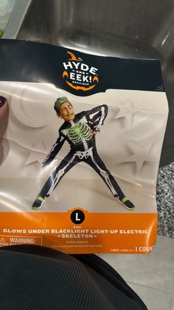 Skeleton light up