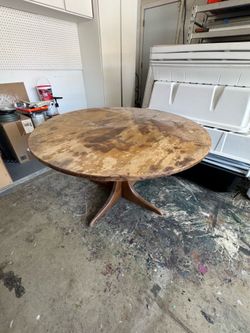 Round table form the 60s