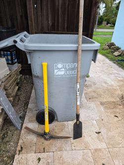 Pickaxe and Spade Shovel SetFor Both