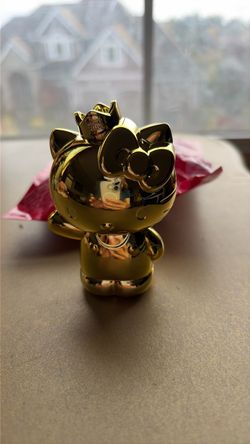 Burger King Hello Kitty Gold