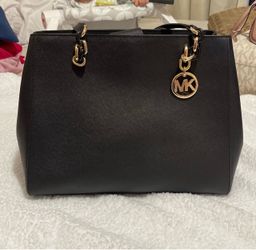 MK PURSE