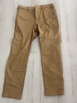 Uniqlo Men's Slim-Fit Chino Flat-Front Pants