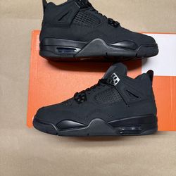 Nike Air Jordan 4 Retro OG GS Black Cat 2025 size 4.5y Basketball shoes NEW!