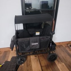 Wonder Fold Wagon 4 Seater With Canopy