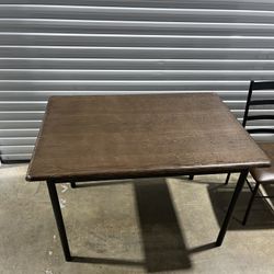 Kitchen Table And Four Chairs