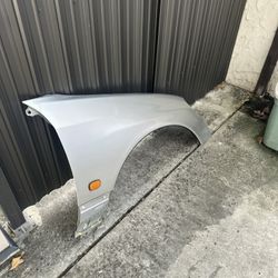 Toyota Aristo Fender 