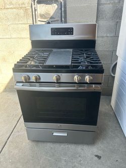 GE natural gas stove
