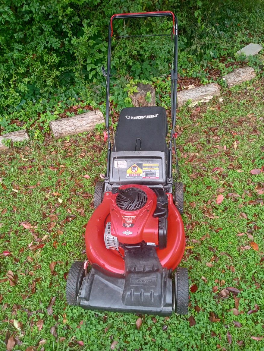 Troy Bilt 550e Series Briggs And Stratton