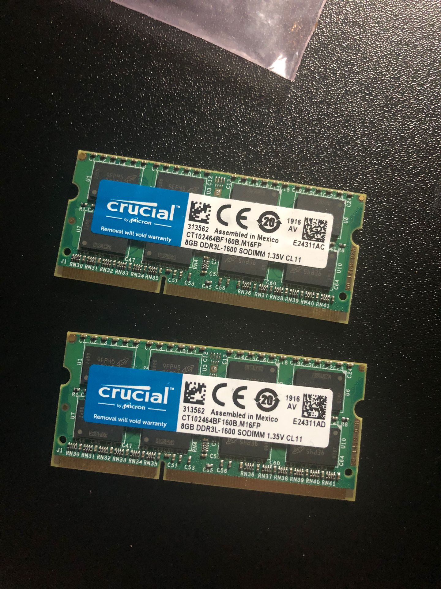 2x Crucial 8gb each DDR3L_1600