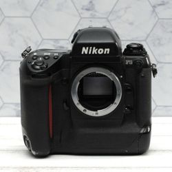 Nikon F5 for sell or Trade, Not Free