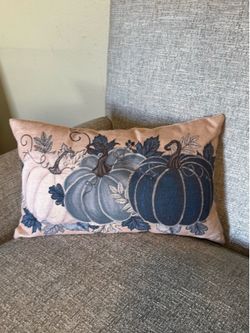 Beautiful Fall Pillow