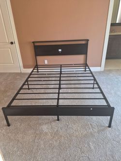 Full size frames with shelve