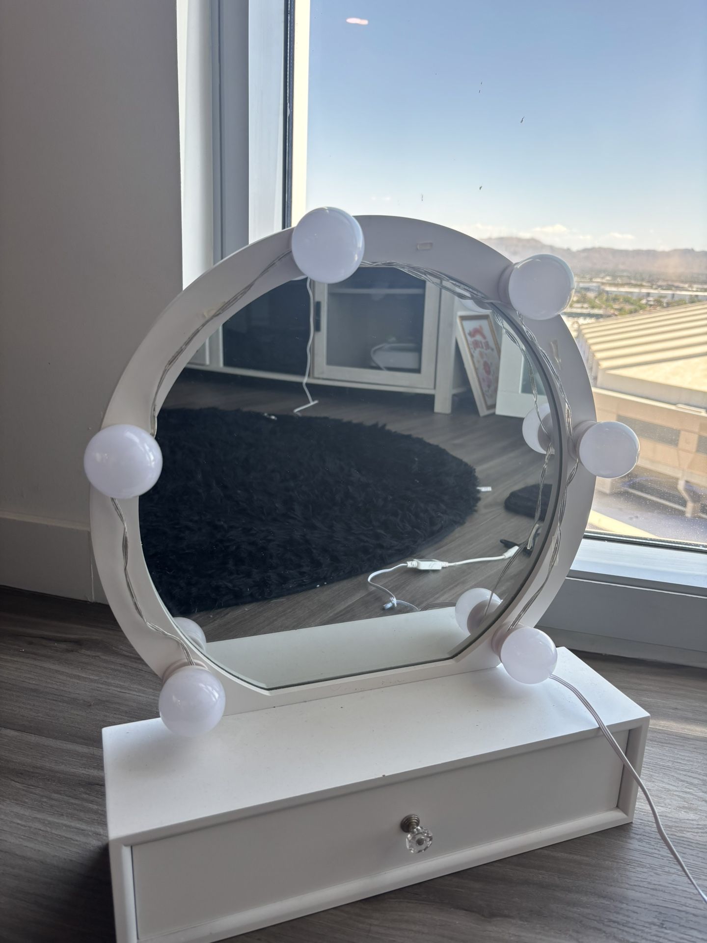 Table Top Vanity Mirror