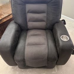 65” TV + Recliner for Sale – Great Condition – Pickup Today